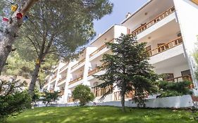 Seasons Park Resort Hotel